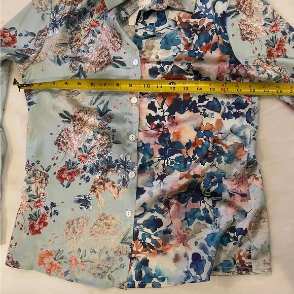 Floral Print Long Sleeve Button up Women's Casual Blouse Top Large NWT - Picture 12 of 12